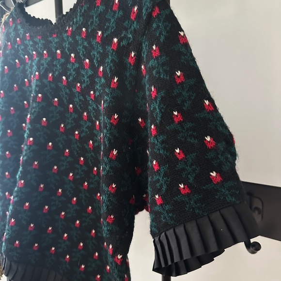 Vintage 80's Susan Bristol Embroidered Floral Wool Sweater - Picture 4 of 11